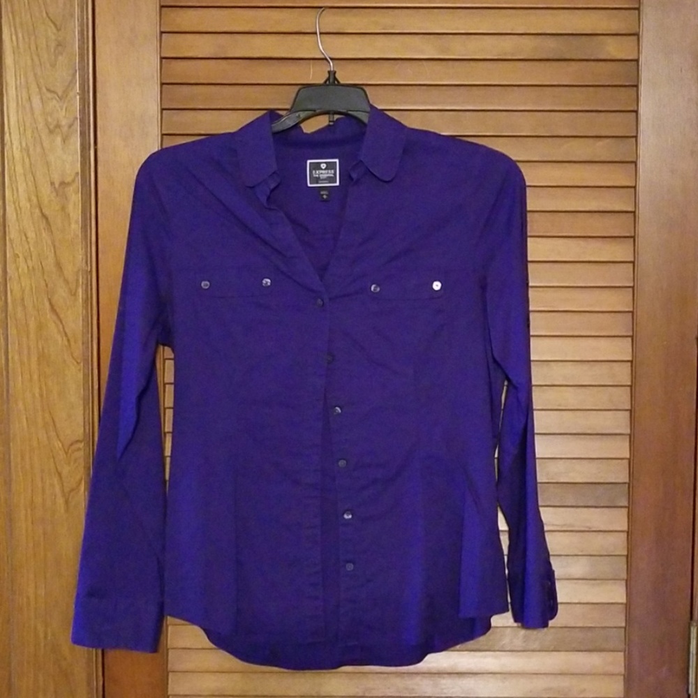 Woman's Essential Shirt, long sleeve